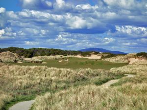 Barnbougle (Lost Farm) 7th